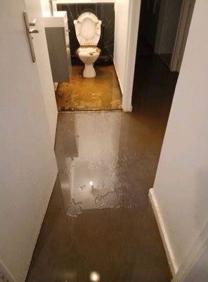 Canalisations bouchées refoulement par les WC