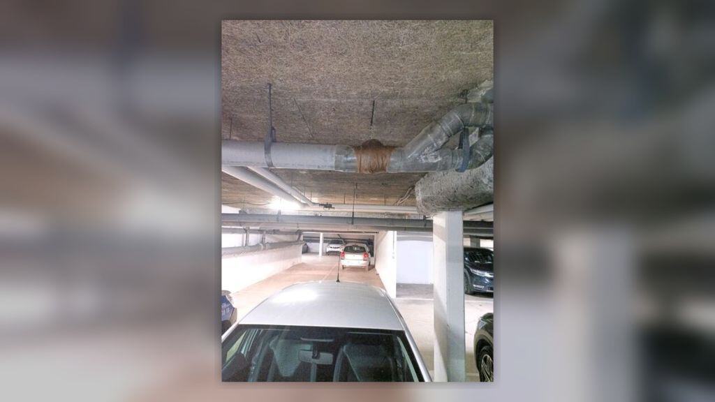 Fuite d'une canalisation dans un parking souterrain