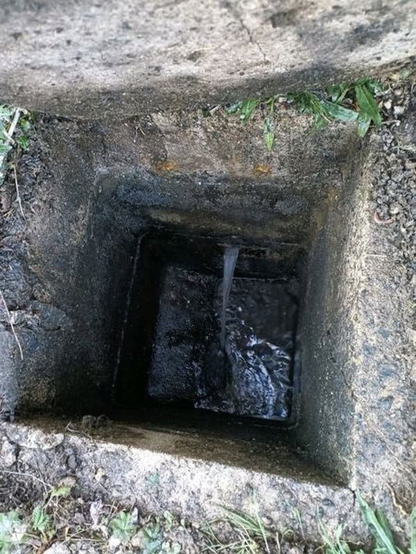 Débouchage de canalisations à l'hydrocureuse en Ile-de-France