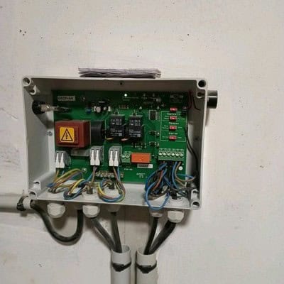 Boîtier de commande d'une station de relevage à Sceaux