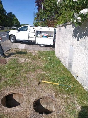 Hydrocurage des canalisations bouchées