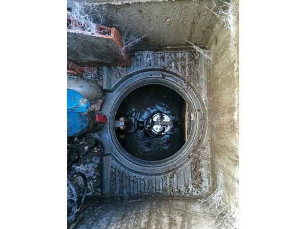 Remise en eau d'une pompe de relevage après entretien annuel