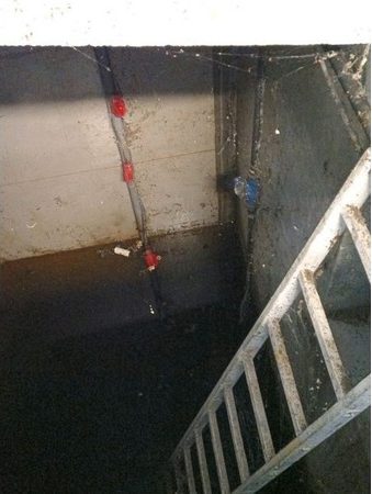 Cuve de collecte des eaux pluviales d'une copropriété