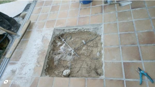 Canalisation enterrée cassée à réparer