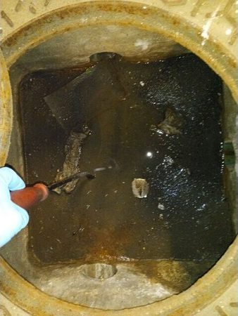 Fosse hydrocarbures d'un parking souterrain