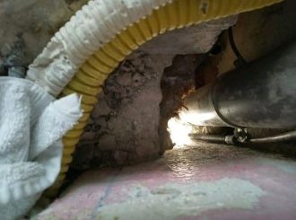 Mauvaises odeurs de canalisations à cause d'une fuite